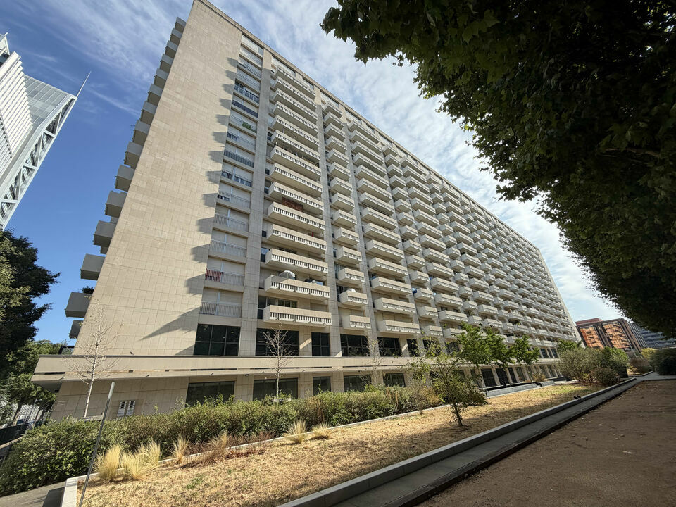 VALORIS REAL ESTATE LOCATION-BUREAUX-LYON_3-69