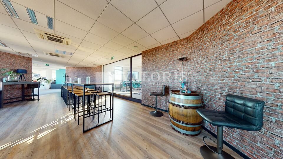 VALORIS REAL ESTATE LOCATION-BUREAUX-ECULLY-69
