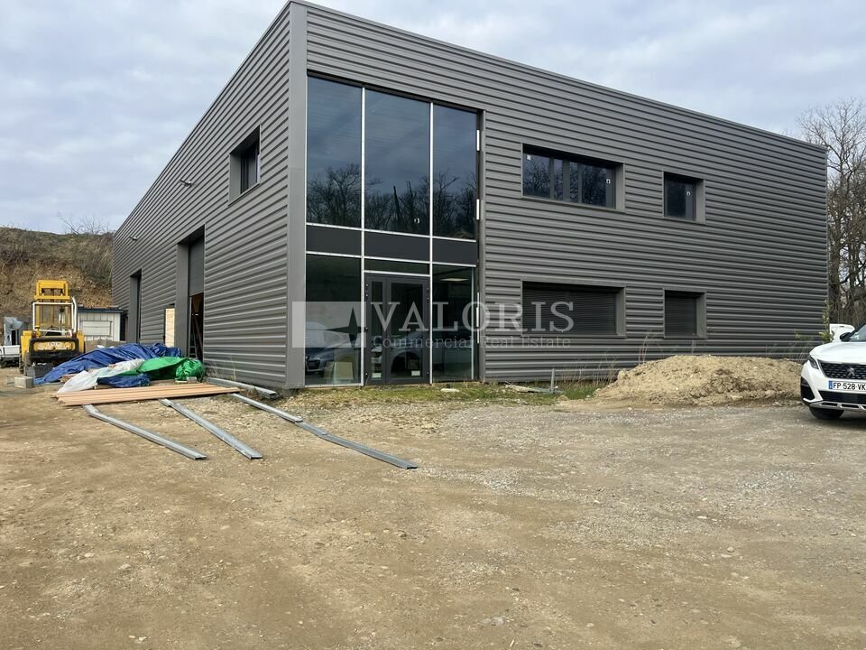 VALORIS REAL ESTATE LOCATION-BUREAUX-TERNAY-69