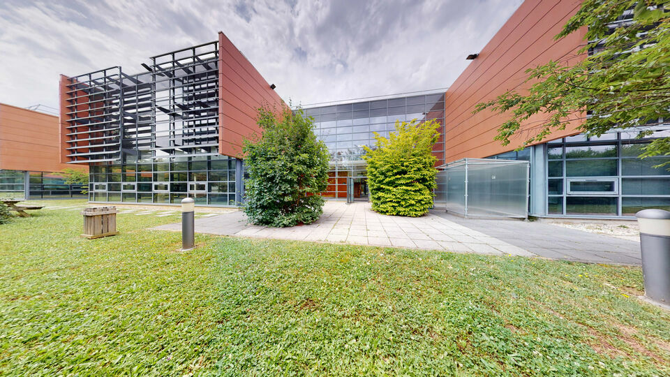 VALORIS REAL ESTATE LOCATION-BUREAUX-SAINT_PRIEST-69