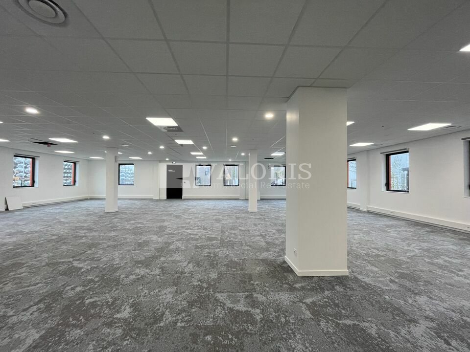 VALORIS REAL ESTATE LOCATION-BUREAUX-MONTLUEL-01