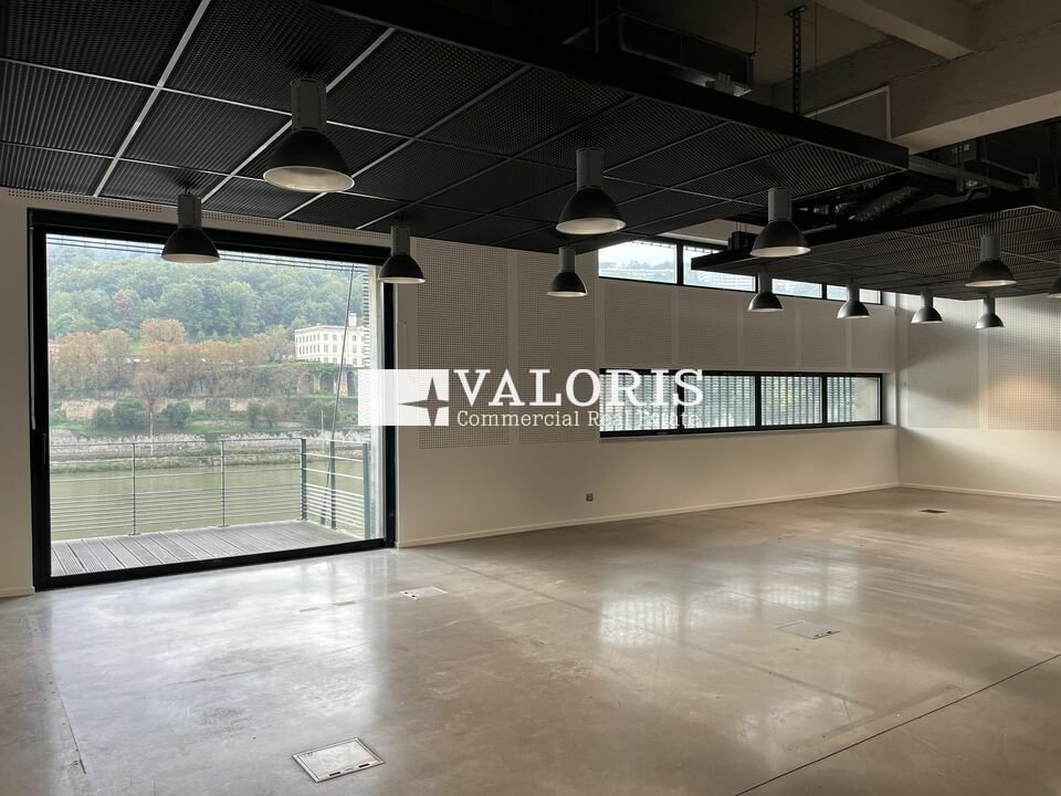 VALORIS REAL ESTATE LOCATION-BUREAUX-LYON_2-69