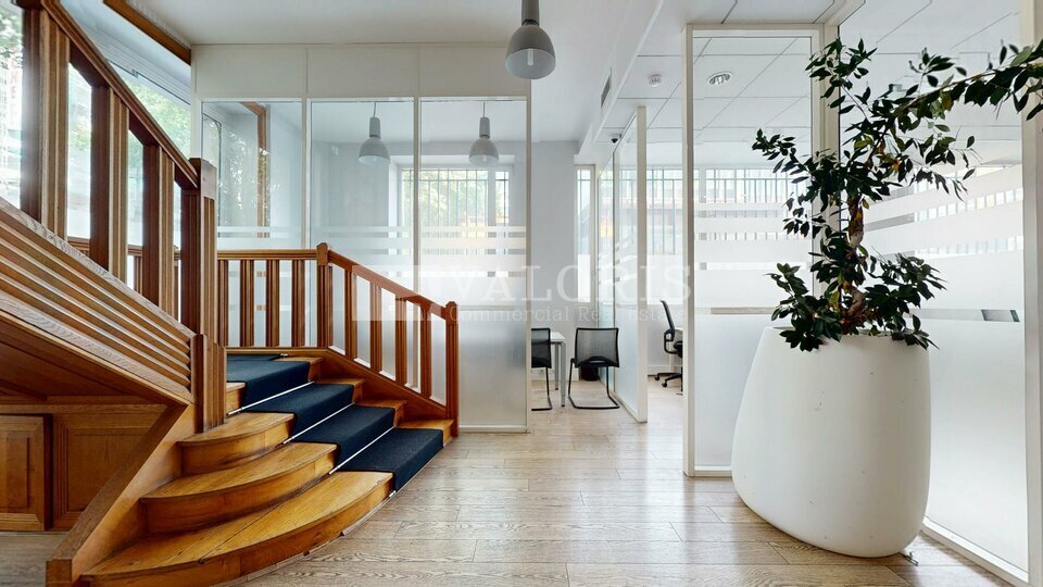 VALORIS REAL ESTATE LOCATION-BUREAUX-LYON_3-69