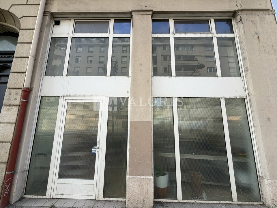 VALORIS REAL ESTATE LOCATION-LOCAL COMMERCIAL-VILLEURBANNE-69