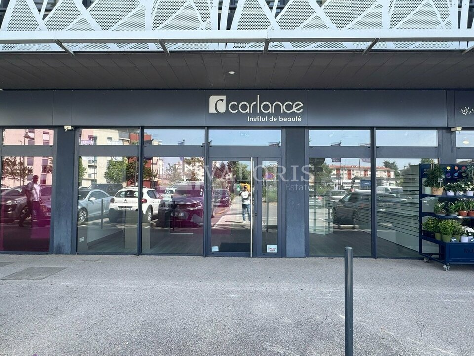VALORIS REAL ESTATE LOCATION-LOCAL COMMERCIAL-TASSIN_LA_DEMI_LUNE-69