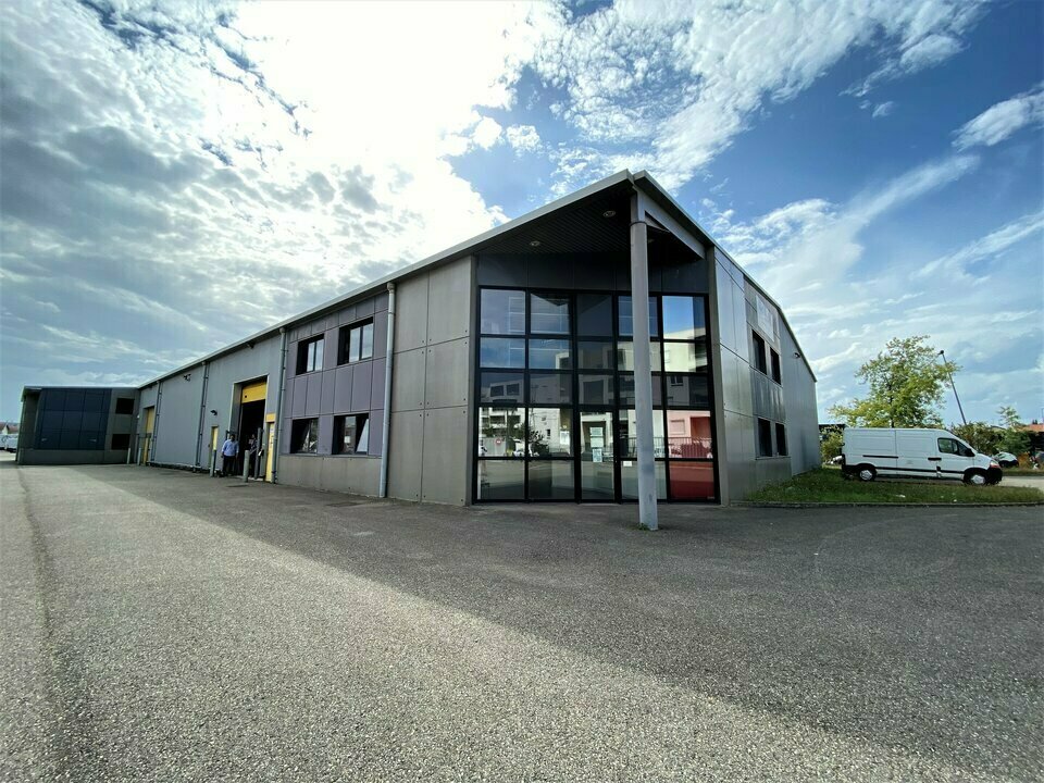 VALORIS REAL ESTATE LOCATION-LOCAL D'ACTIVITE-VAULX-EN-VELIN-69