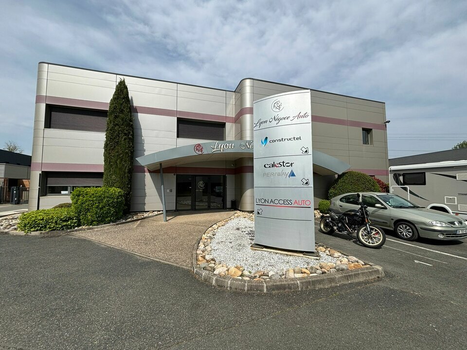 VALORIS REAL ESTATE LOCATION-LOCAL COMMERCIAL-MIRIBEL-01