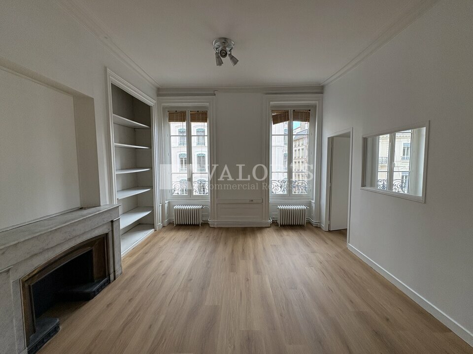 VALORIS REAL ESTATE LOCATION-BUREAUX-LYON-69