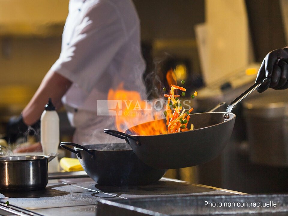 VALORIS REAL ESTATE LOCATION-LOCAL COMMERCIAL-MACON-71