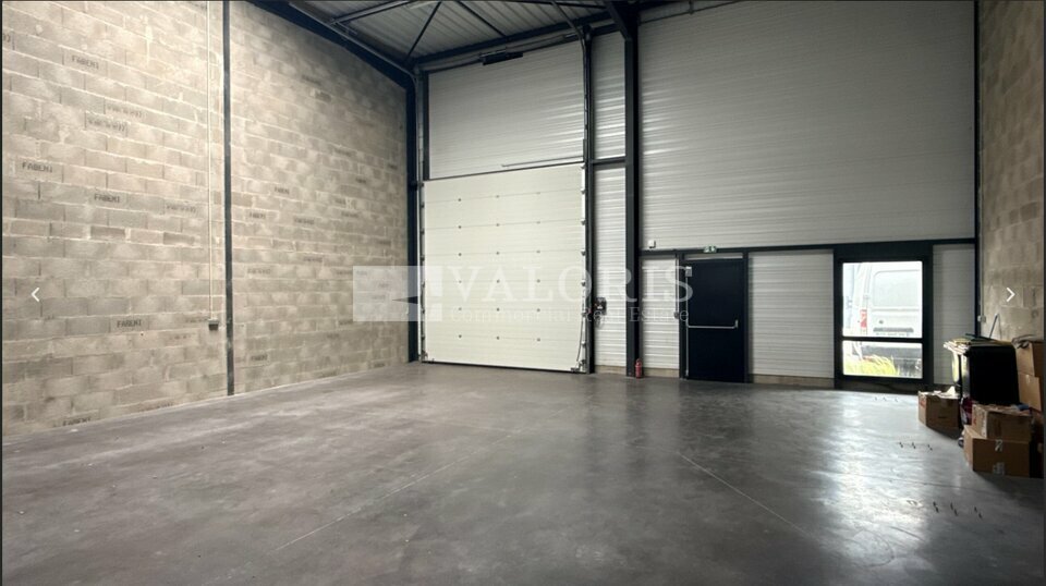 VALORIS REAL ESTATE LOCATION-LOCAL D'ACTIVITE-SAINT_ANDRE_DE_CORCY-01