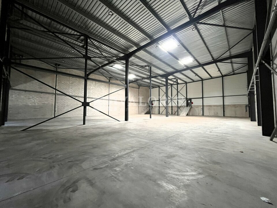 VALORIS REAL ESTATE LOCATION-LOCAL D'ACTIVITE-AIX_EN_PROVENCE-13