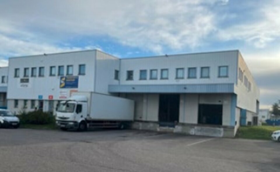 VALORIS REAL ESTATE LOCATION-LOCAL D'ACTIVITE-GENAS-69