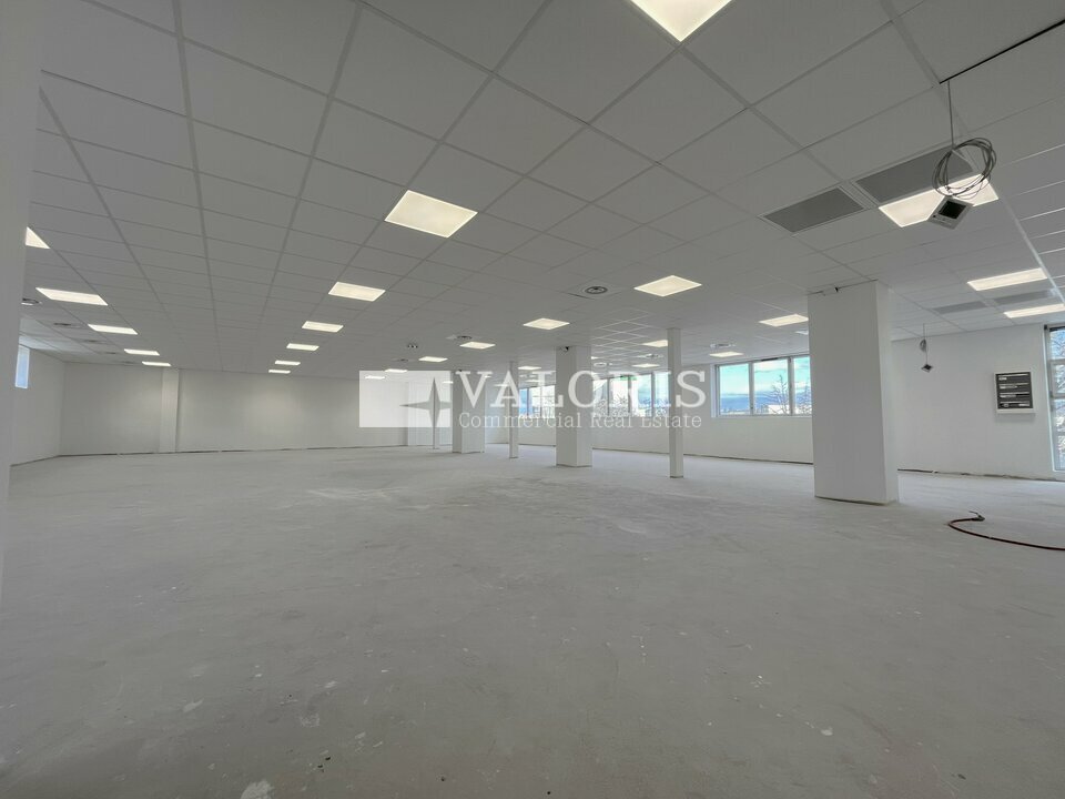 VALORIS REAL ESTATE LOCATION-LOCAL COMMERCIAL-VILLEFRANCHE_SUR_SAONE-69