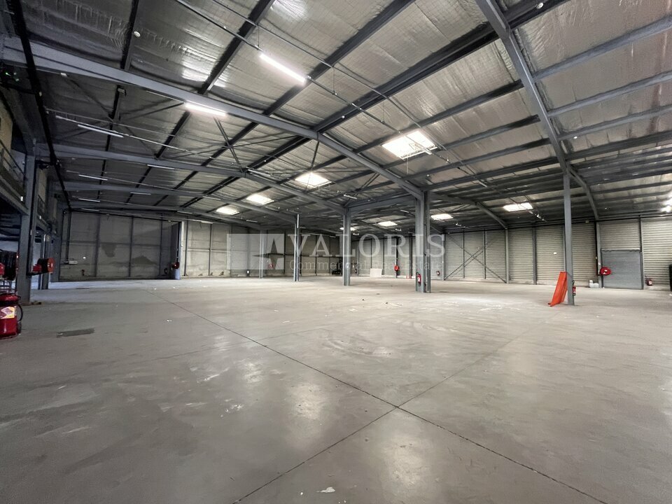 VALORIS REAL ESTATE LOCATION-ENTREPOT-AIX_EN_PROVENCE-13