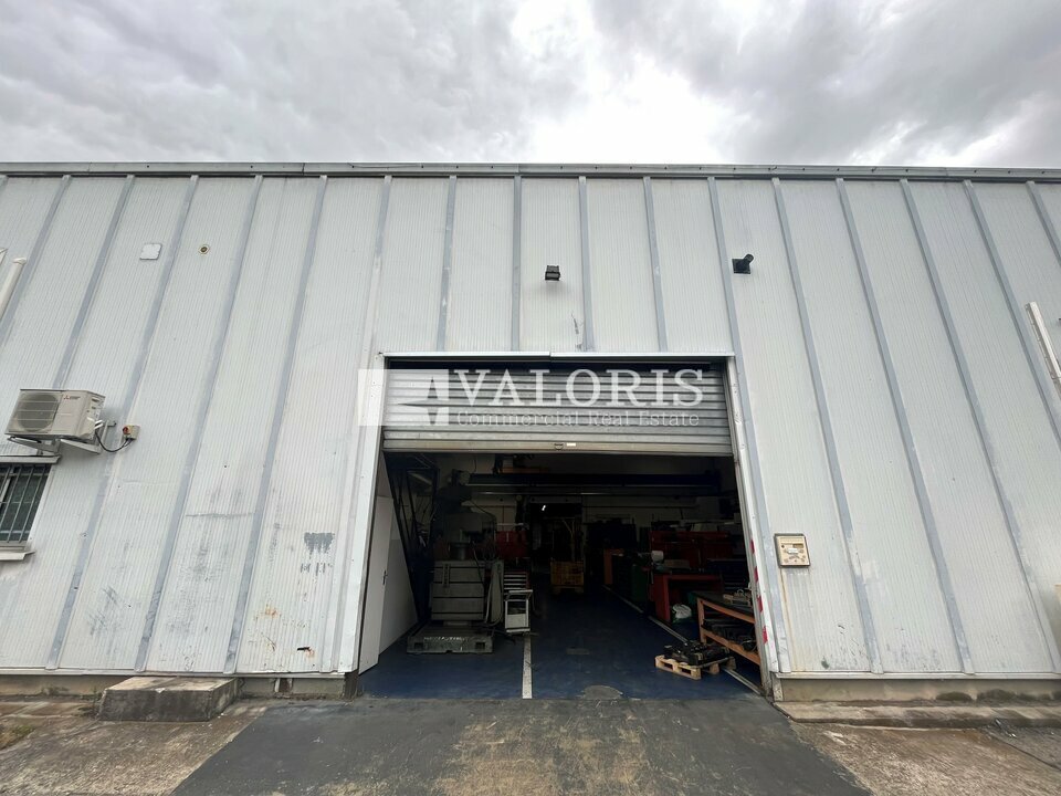 VALORIS REAL ESTATE VENTE-LOCAL D'ACTIVITE-SAINT_PRIEST-69