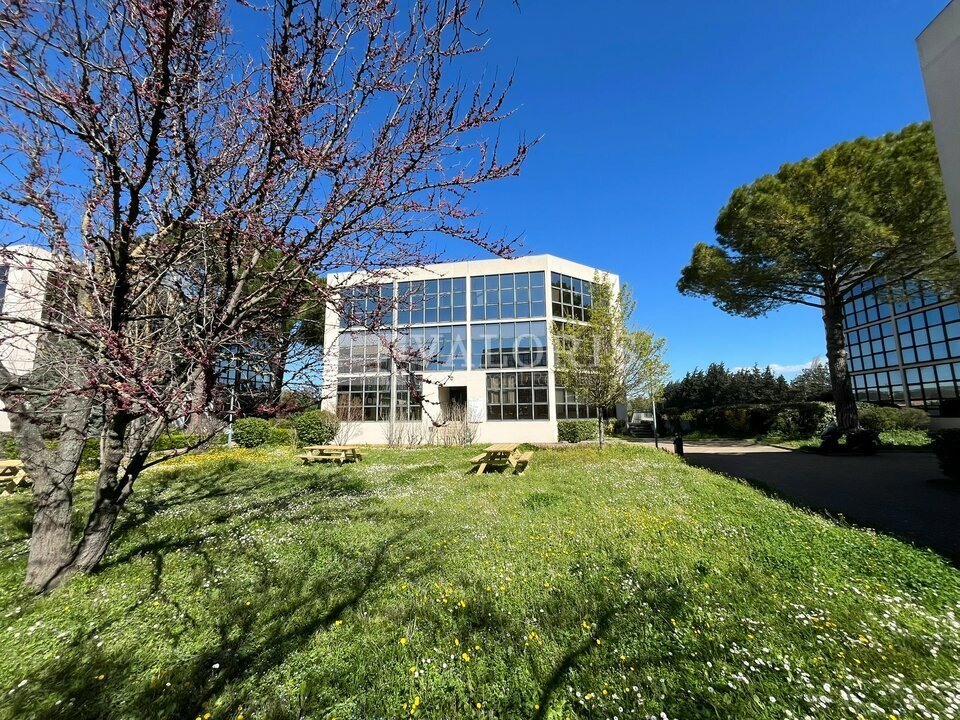 VALORIS REAL ESTATE VENTE-BUREAUX-AIX_EN_PROVENCE-13