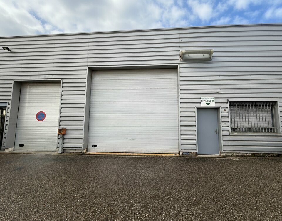 VALORIS REAL ESTATE LOCATION-LOCAL D'ACTIVITE-VILLEURBANNE-69