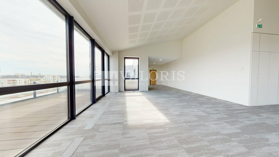 VALORIS REAL ESTATE LOCATION-BUREAUX-VENISSIEUX-69
