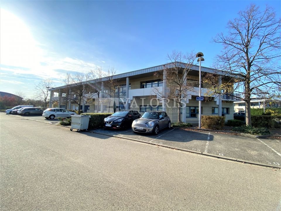 VALORIS REAL ESTATE LOCATION-BUREAUX-BRON-69