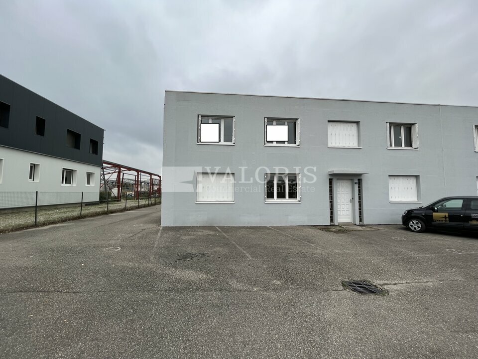 VALORIS REAL ESTATE LOCATION-BUREAUX-SAINT_SYMPHORIEN_D'OZON-69