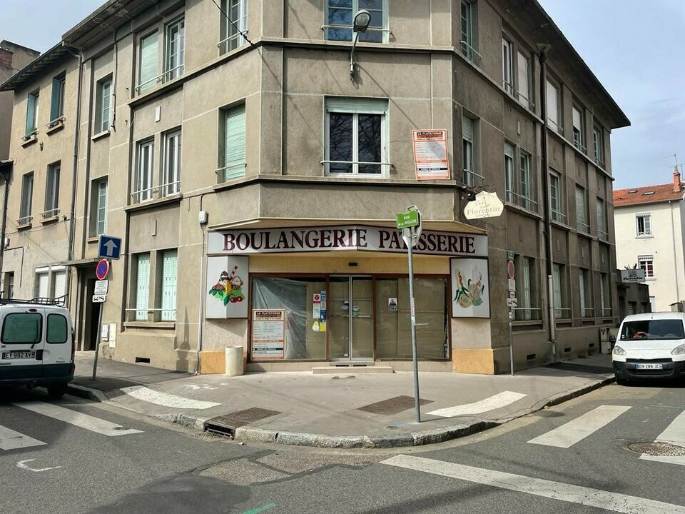 VALORIS REAL ESTATE LOCATION-LOCAL COMMERCIAL-OULLINS-69