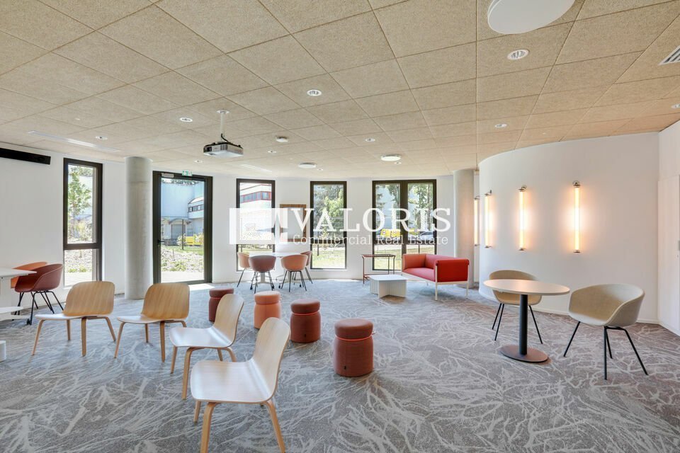 VALORIS REAL ESTATE LOCATION-BUREAUX-LIMONEST-69