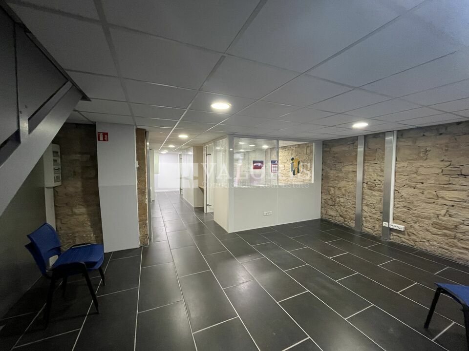 VALORIS REAL ESTATE LOCATION-LOCAL COMMERCIAL-LYON_3-69