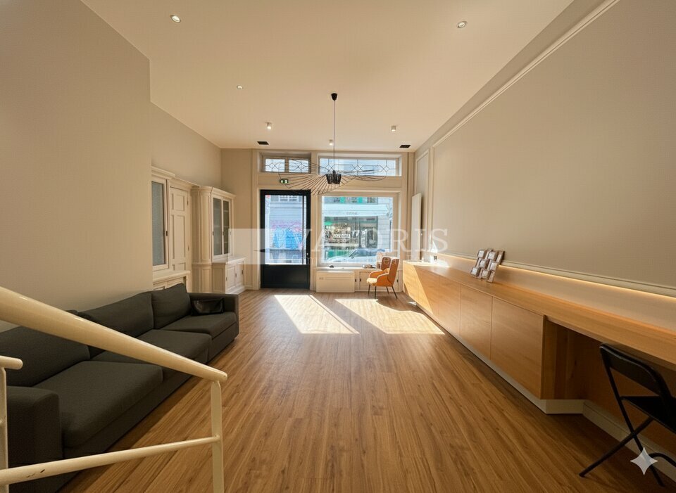 VALORIS REAL ESTATE LOCATION-LOCAL COMMERCIAL-LYON_6-69