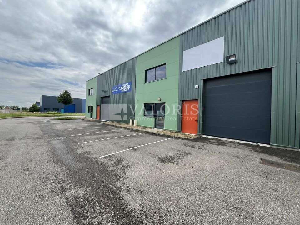 VALORIS REAL ESTATE LOCATION-LOCAL D'ACTIVITE-CIVRIEUX-01