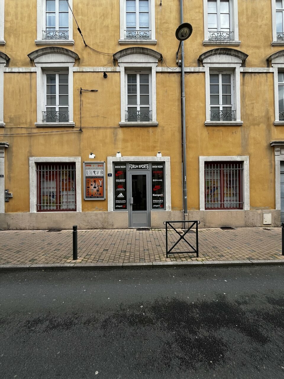 VALORIS REAL ESTATE LOCATION-LOCAL COMMERCIAL-VILLEFRANCHE_SUR_SAONE-69
