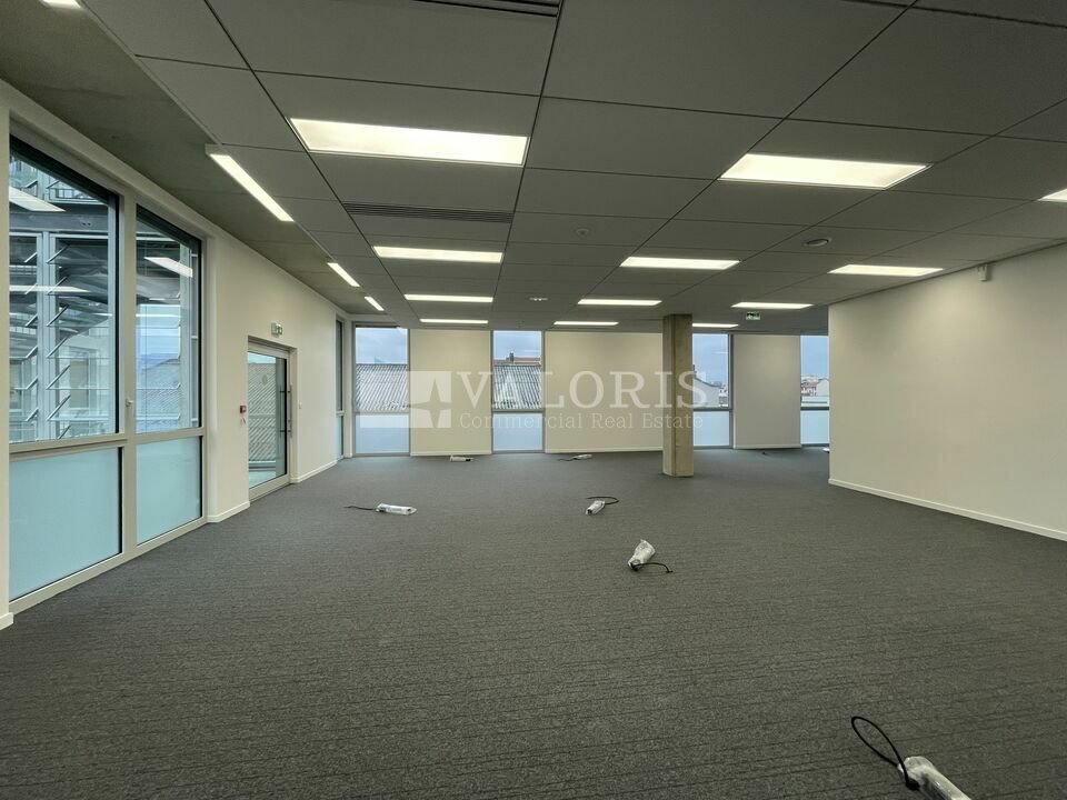 VALORIS REAL ESTATE LOCATION-BUREAUX-VILLEURBANNE-69
