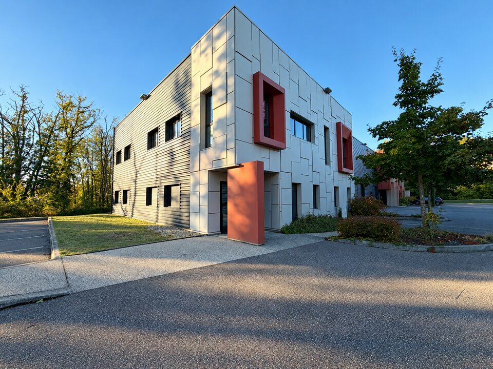 VALORIS REAL ESTATE LOCATION-LOCAL D'ACTIVITE-DARDILLY-69