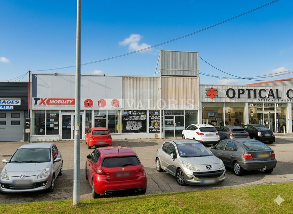 VALORIS REAL ESTATE LOCATION-LOCAL COMMERCIAL-SAINT_BONNET_DE_MURE-69