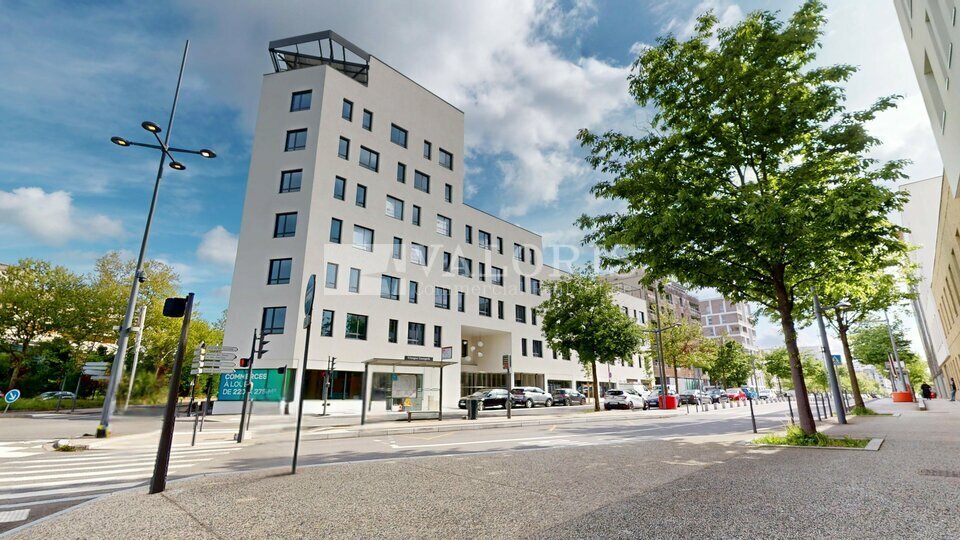 VALORIS REAL ESTATE LOCATION-BUREAUX-LYON_9-69