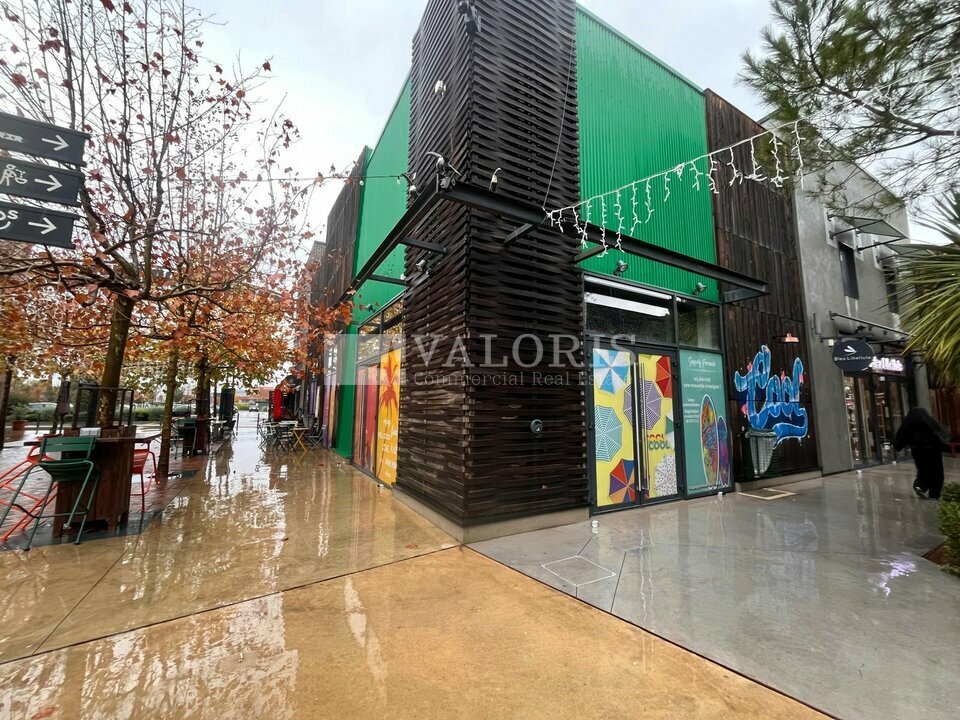 VALORIS REAL ESTATE LOCATION-LOCAL COMMERCIAL-ARLES-13