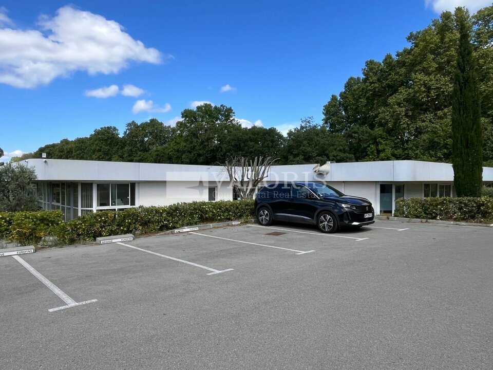 VALORIS REAL ESTATE LOCATION-BUREAUX-LES_PENNES_MIRABEAU-13
