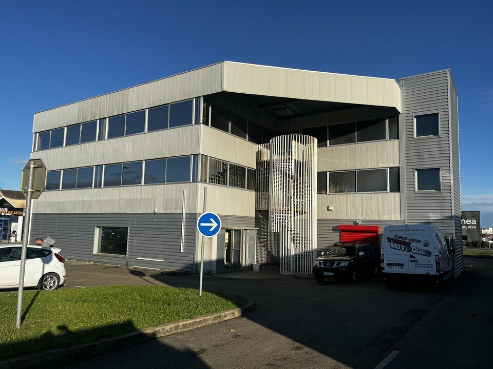 VALORIS REAL ESTATE VENTE-LOCAL COMMERCIAL-CRECHES_SUR_SAONE-71