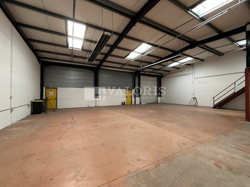 VALORIS REAL ESTATE LOCATION-LOCAL D'ACTIVITE-VAULX_EN_VELIN-69