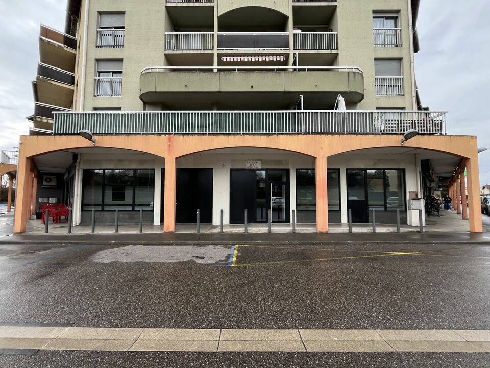 VALORIS REAL ESTATE LOCATION-LOCAL COMMERCIAL-DECINES_CHARPIEU-69