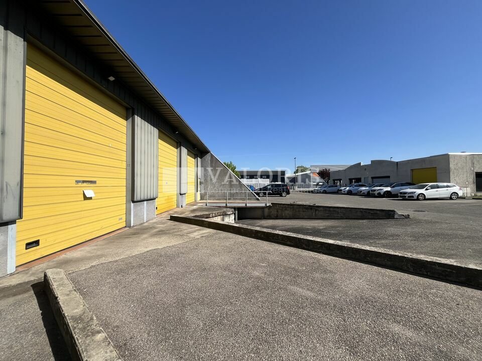 VALORIS REAL ESTATE LOCATION-LOCAL D'ACTIVITE-VAULX_EN_VELIN-69