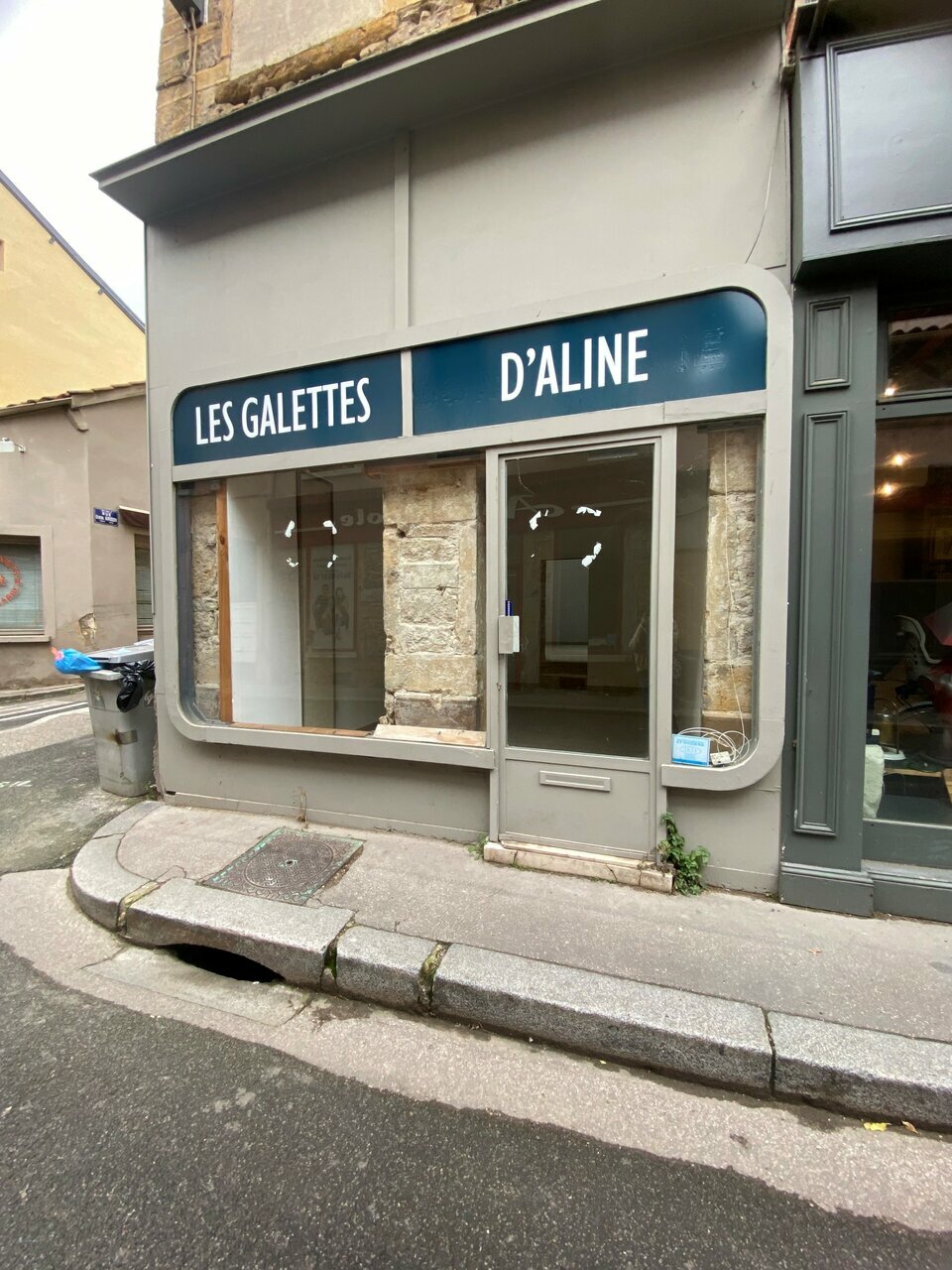 VALORIS REAL ESTATE LOCATION-LOCAL COMMERCIAL-LYON-69