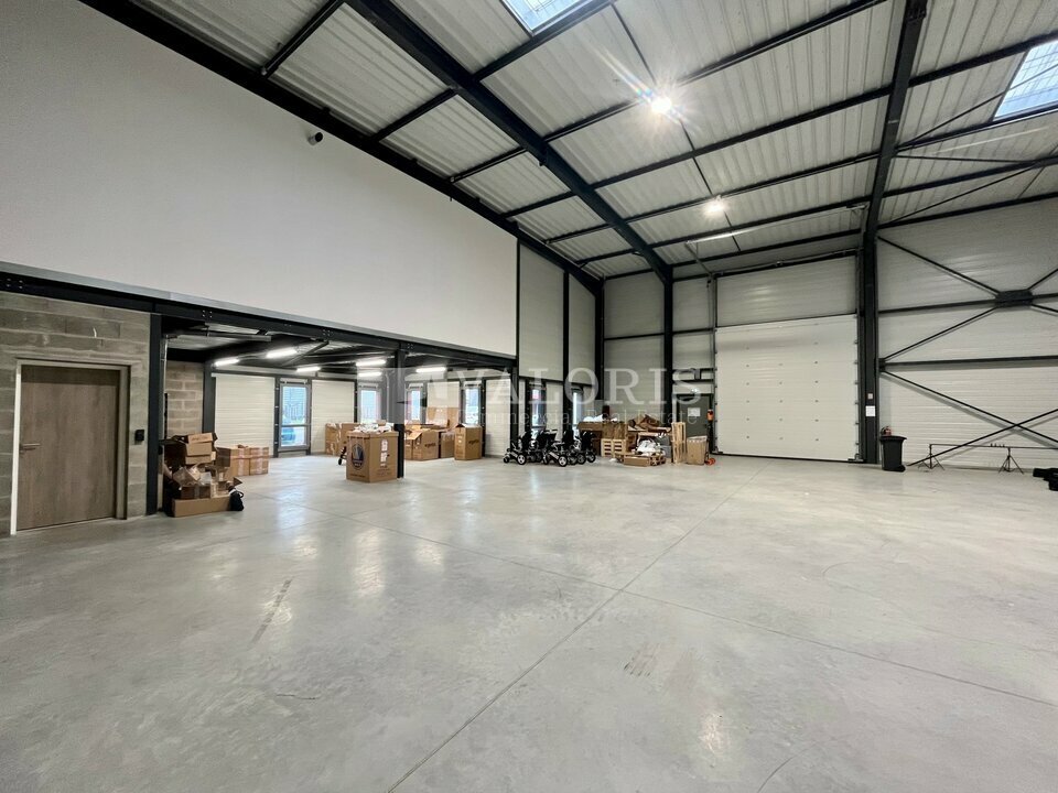 VALORIS REAL ESTATE LOCATION-LOCAL D'ACTIVITE-CHASSIEU-69