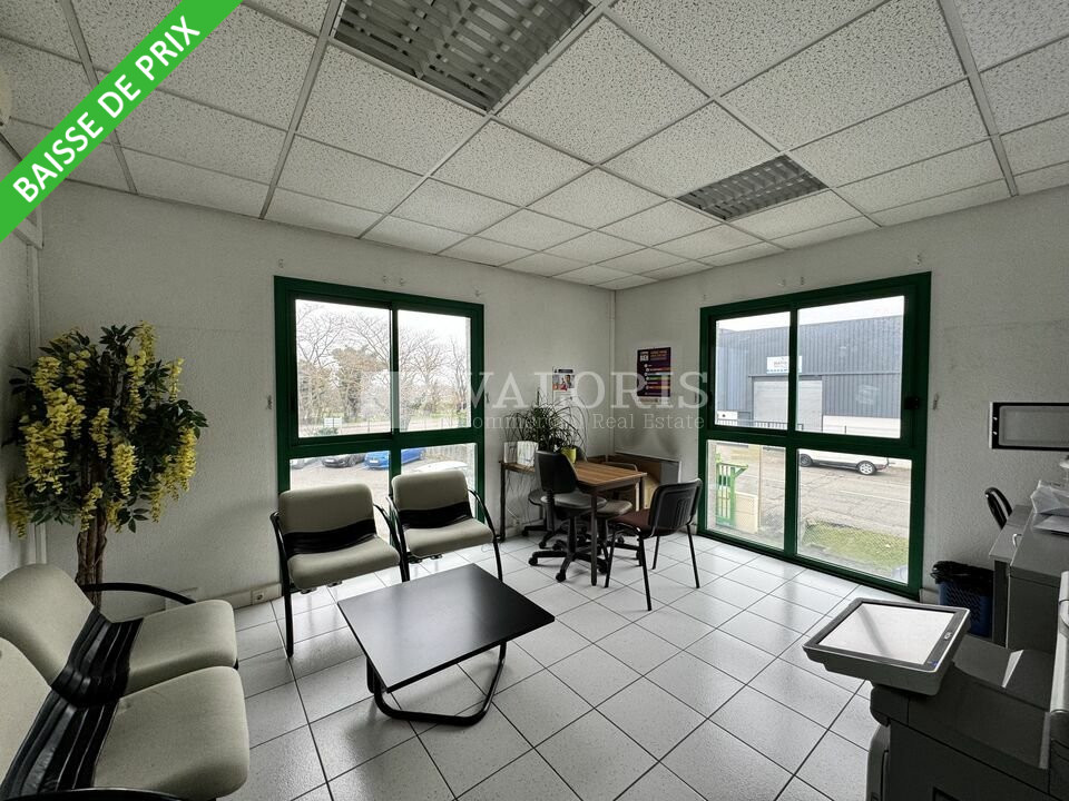 VALORIS REAL ESTATE LOCATION-BUREAUX-SAINT_BONNET_DE_MURE-69