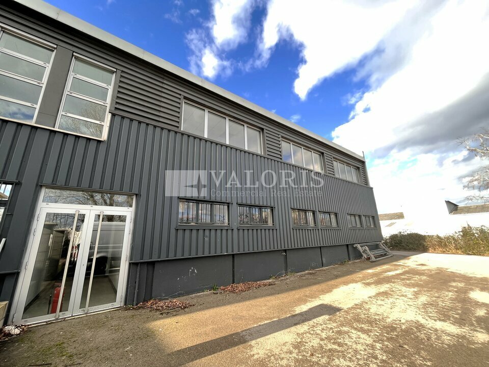 VALORIS REAL ESTATE VENTE-BUREAUX-VILLEFRANCHE_SUR_SAONE-69