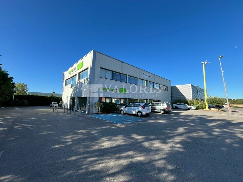 VALORIS REAL ESTATE LOCATION-LOCAL COMMERCIAL-EGUILLES-13