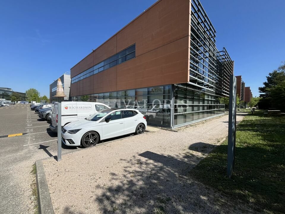 VALORIS REAL ESTATE LOCATION-LOCAL D'ACTIVITE-SAINT_PRIEST-69