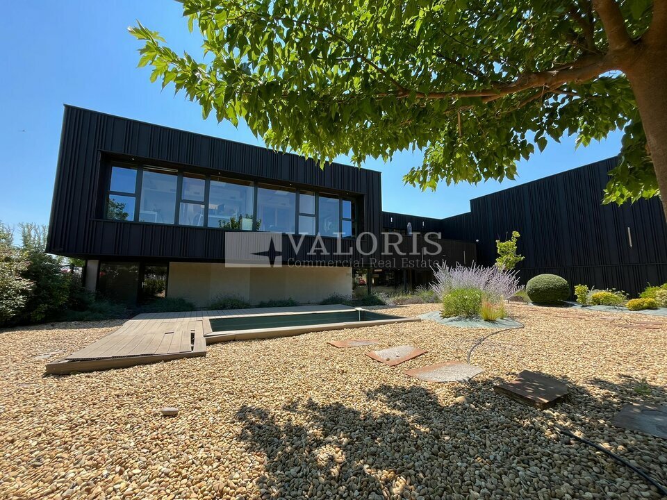 VALORIS REAL ESTATE LOCATION-BUREAUX-AIX_EN_PROVENCE-13