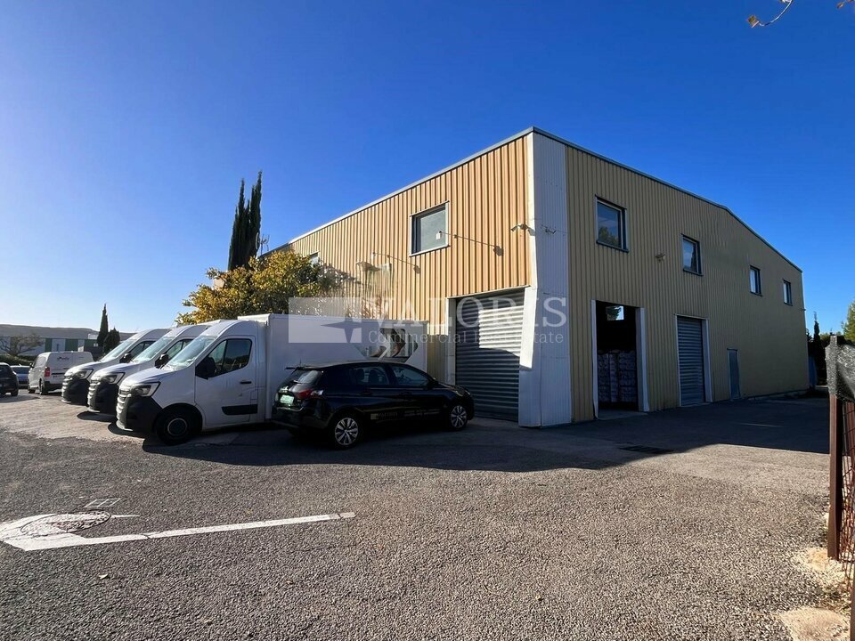 VALORIS REAL ESTATE LOCATION-LOCAL D'ACTIVITE-VELAUX-13