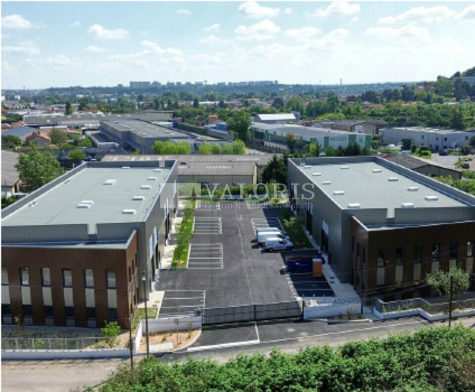 VALORIS REAL ESTATE VENTE-LOCAL D'ACTIVITE-SAINT_GENIS_LAVAL-69