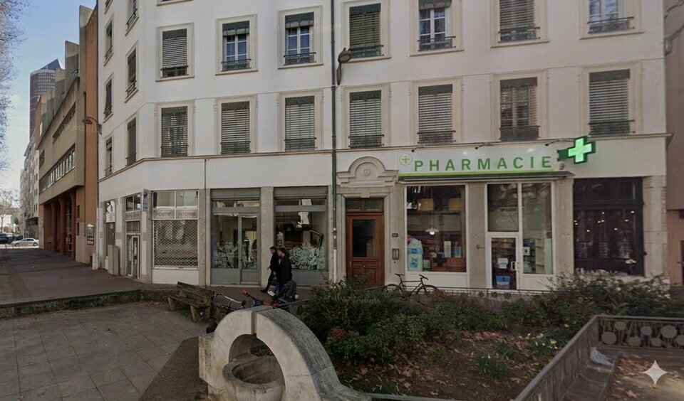 VALORIS REAL ESTATE LOCATION-LOCAL COMMERCIAL-LYON-69